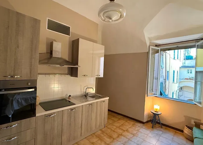 Centro Storico - La Pigna * Σαν Ρέμο